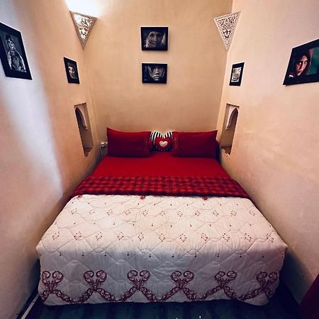 riad msholidays - privatisé jusqu'à 6 personnes - bassin Marraquexe Exterior foto