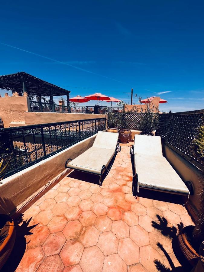 riad msholidays - privatisé jusqu'à 6 personnes - bassin Marraquexe Exterior foto