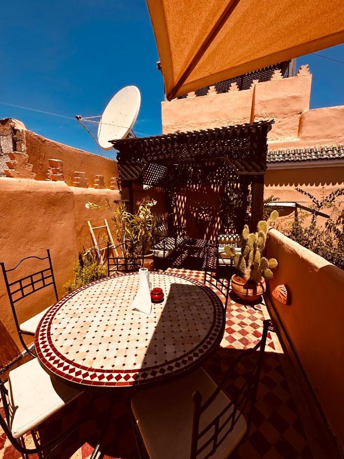 riad msholidays - privatisé jusqu'à 6 personnes - bassin Marraquexe Exterior foto