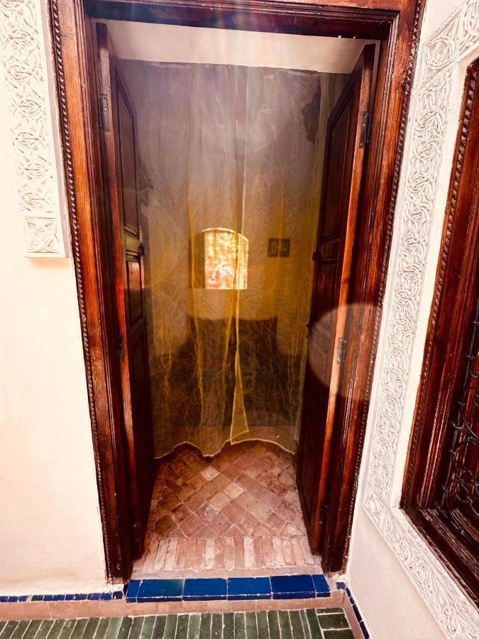 riad msholidays - privatisé jusqu'à 6 personnes - bassin Marraquexe Exterior foto